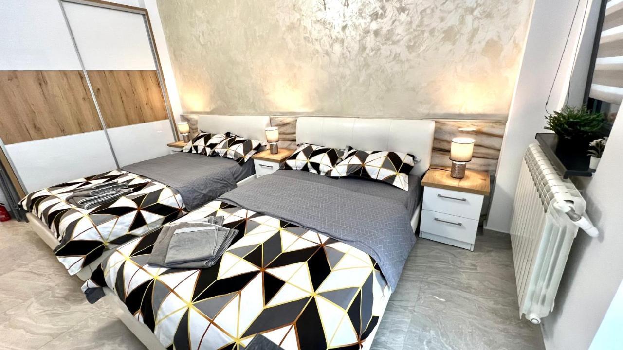 Seaview Deluxe Double Studio - Beachfront Resort Năvodari Eksteriør billede