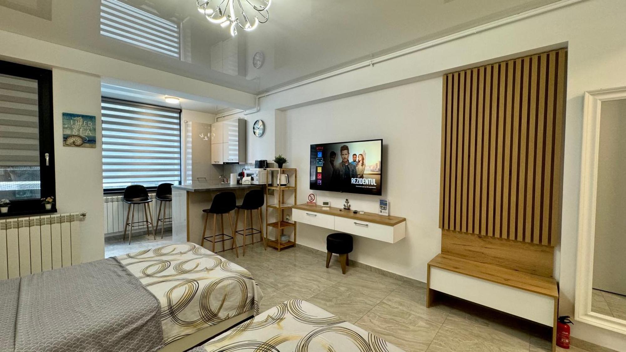 Seaview Deluxe Double Studio - Beachfront Resort Năvodari Eksteriør billede
